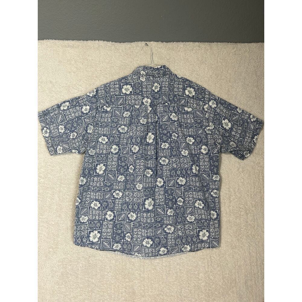 Woolrich men’s navy tropical fish shirt. Size XLarge.